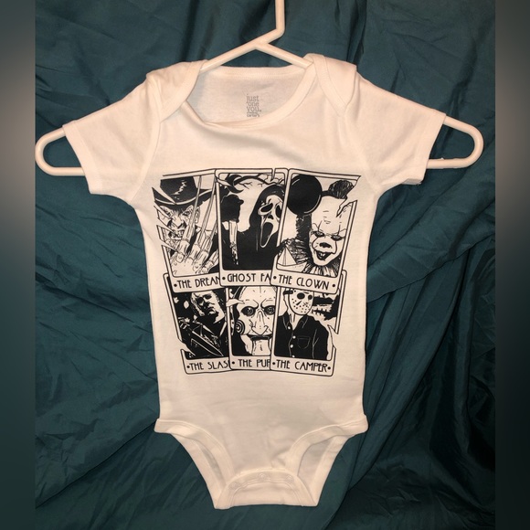 I make shirts!! Kid size! Spooky tarot cards👻🖤 - Picture 1 of 2